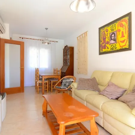 Fluvia 32 A Villa
